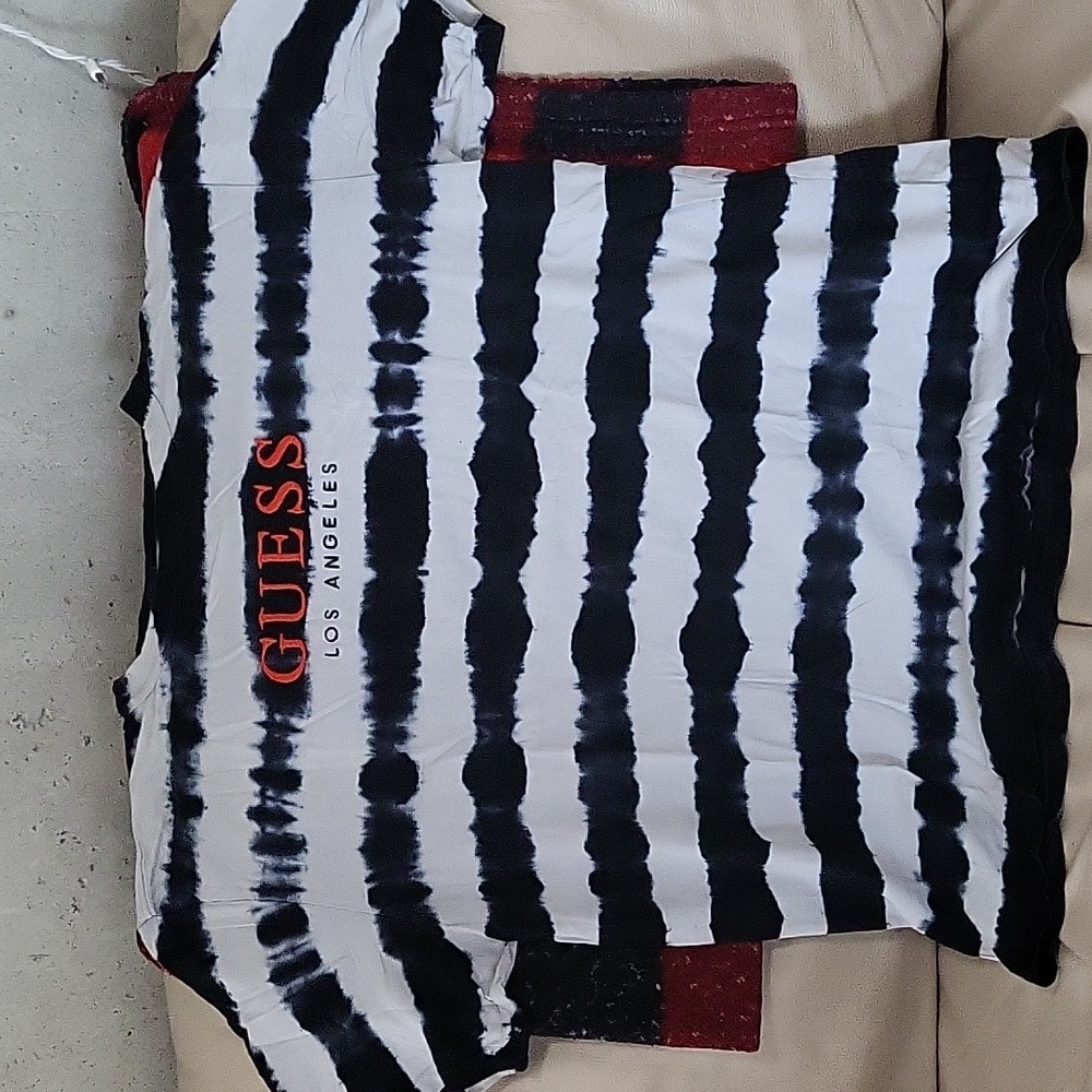 Guess Bleach Tee
